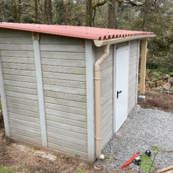  Abri de jardin en béton aspect bois 1 pente avec bûcher